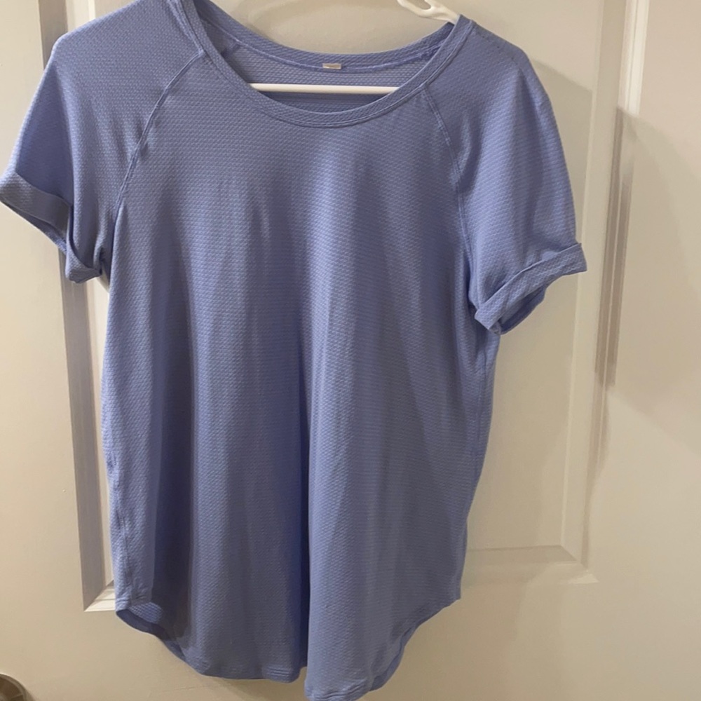 Lululemon Lavender/Purple t shirt
